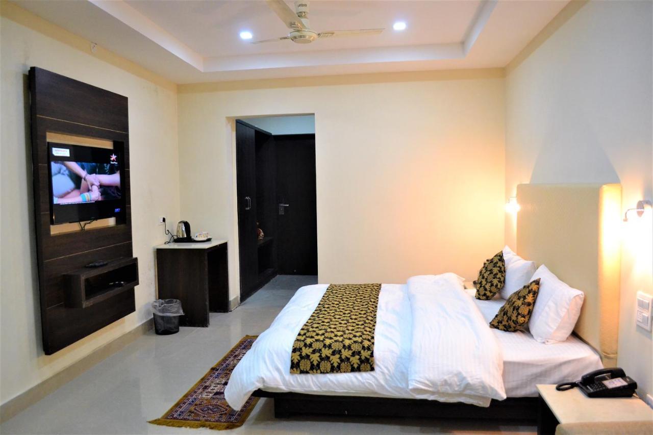 The Gateway Dal Lake Resort, Mcleodganj, Dharamshala ماكليود غانج المظهر الخارجي الصورة