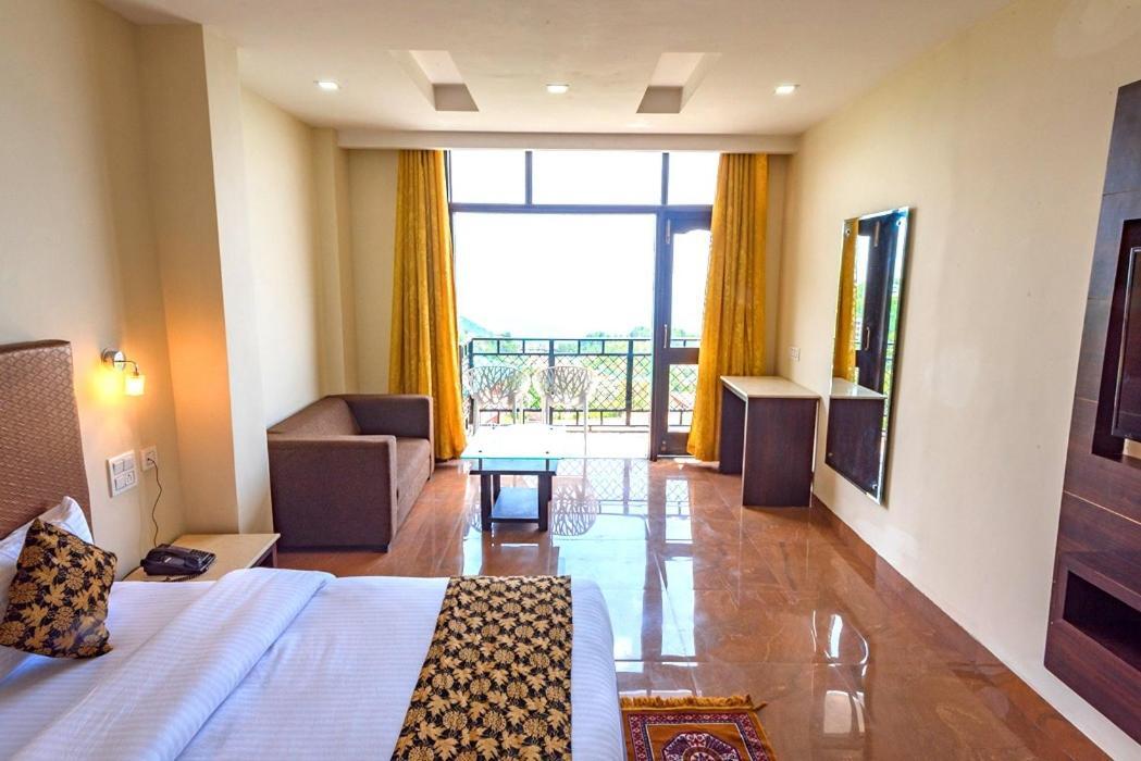 The Gateway Dal Lake Resort, Mcleodganj, Dharamshala ماكليود غانج المظهر الخارجي الصورة